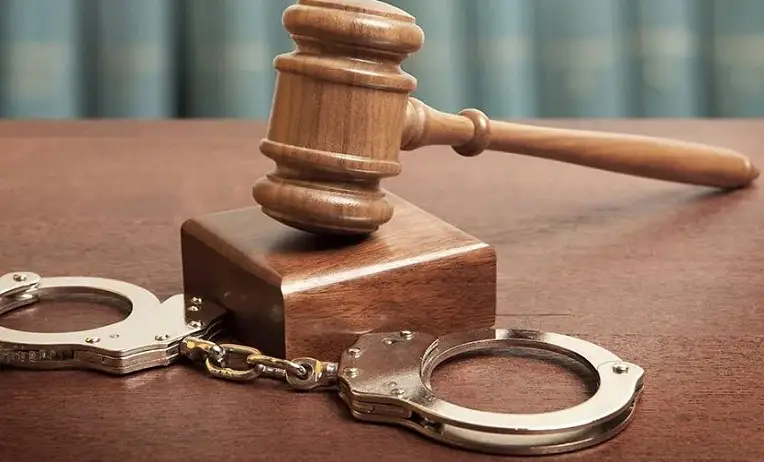 الخروج بكفالة من التوقيف