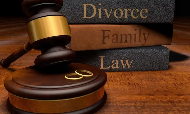 محامي خلع في مكة